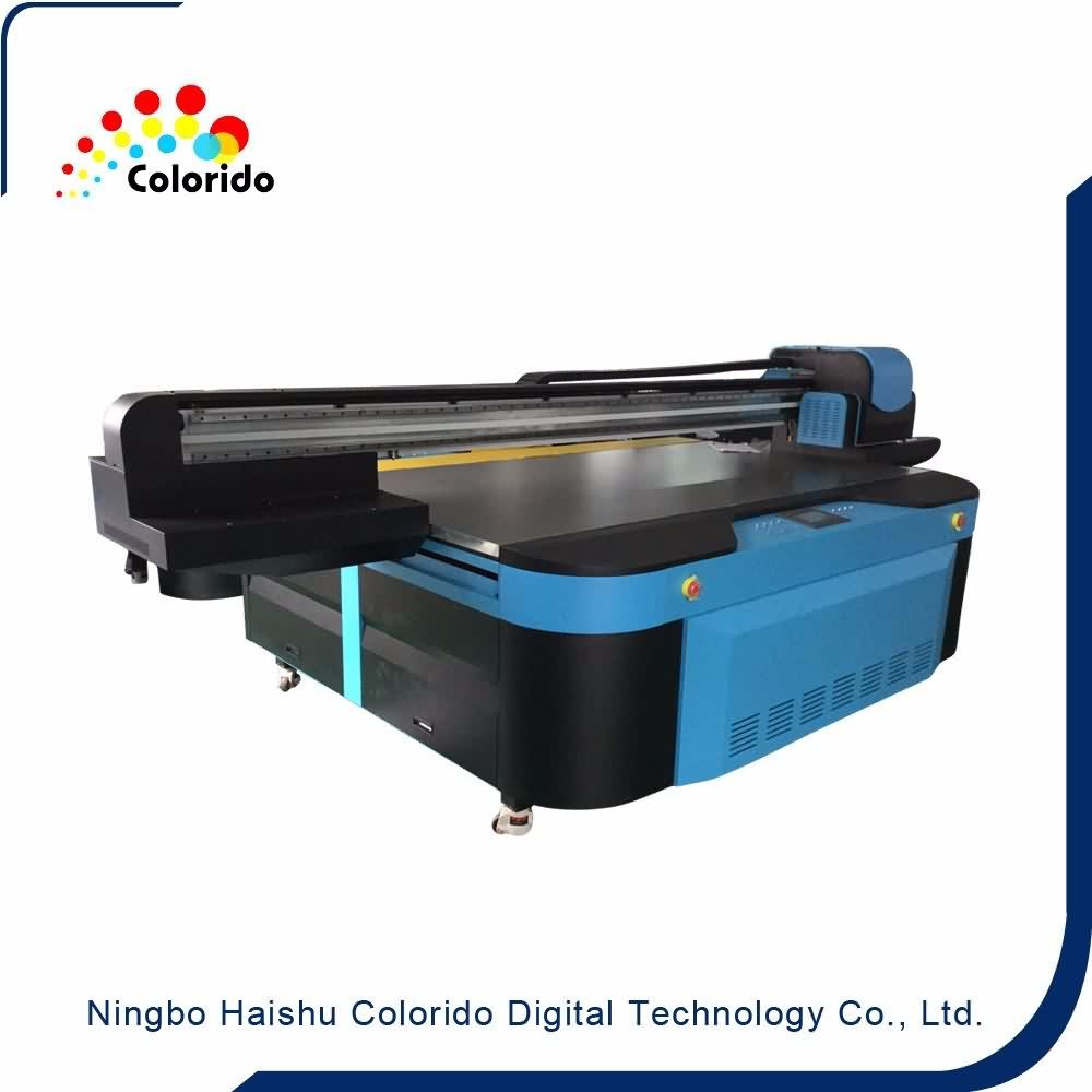 Sineeske gruthannel China UV Flatbed Digital Printer Printing op Glas mei Gouden Kleur